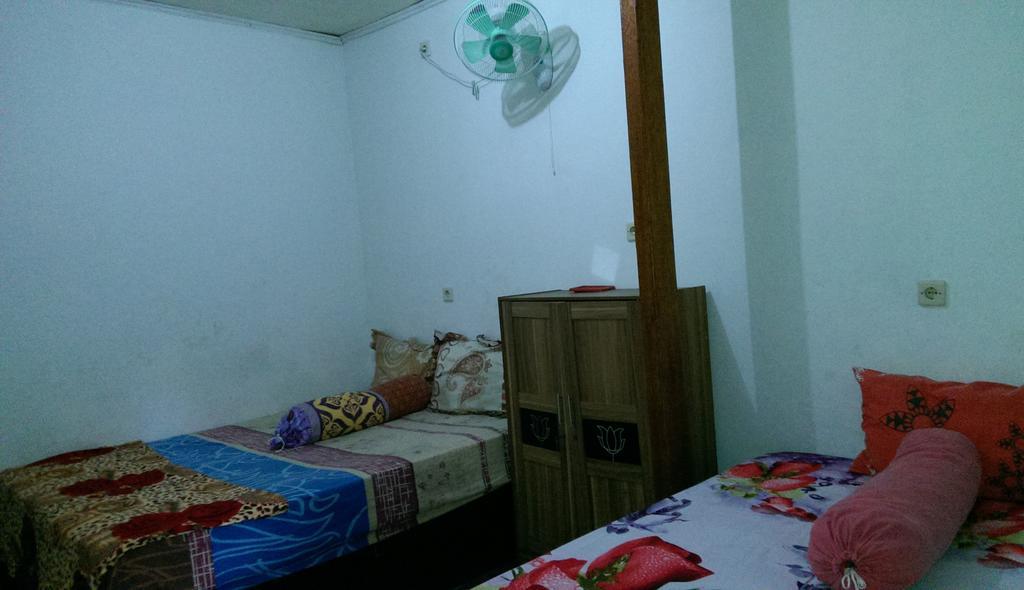 Diyah Homestay Kuta  Szoba fotó